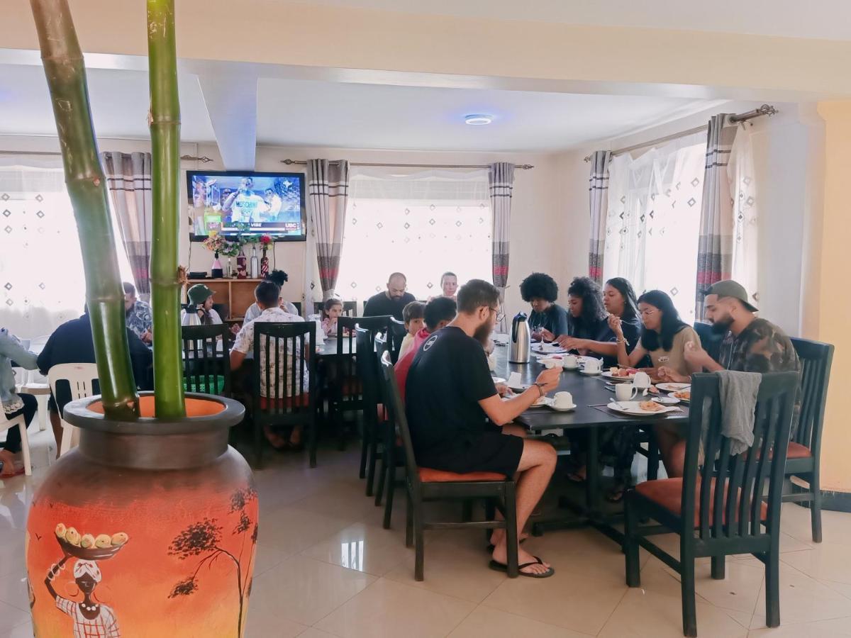 Acactus Hotel 坎帕拉 外观 照片